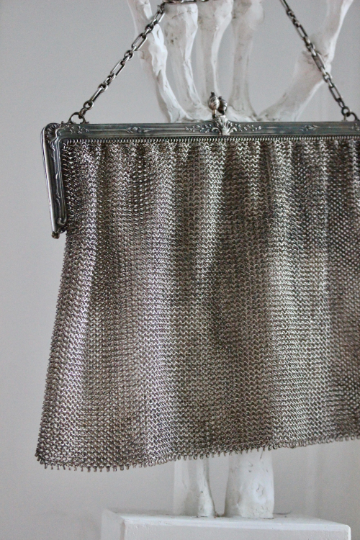 Vintage chain top mail purse