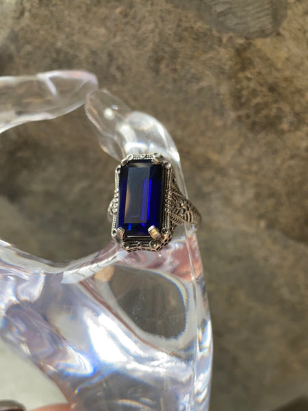 Antique Deco Sterling Filigree Ring with Manmade Sapphire